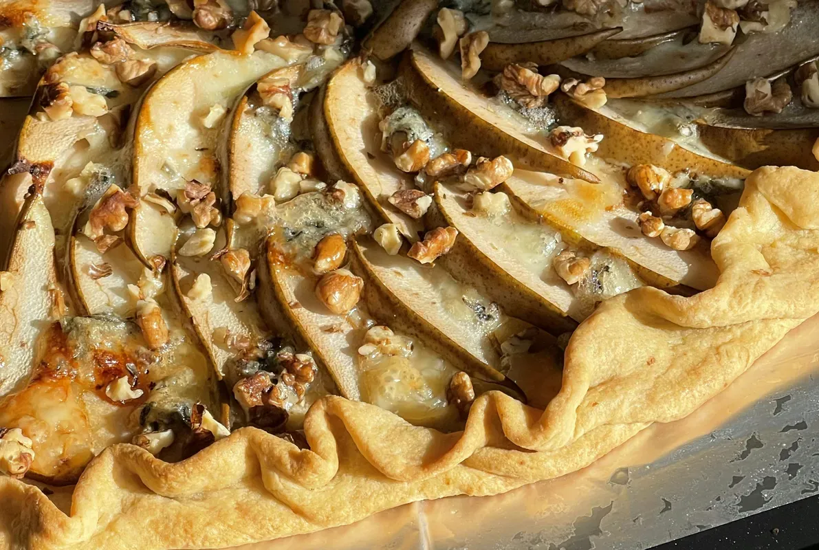 Blue cheese pie